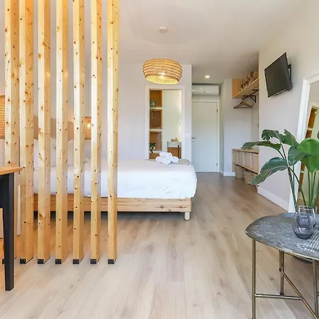Airport Earth By Homing Guest house *